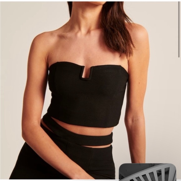 Abercrombie & Fitch Tops - Abercrombie tube top